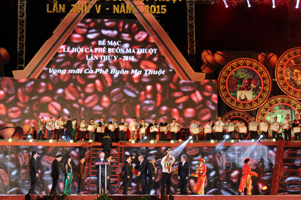 le-hoi-festival-ca-phe-lan-thu-v-buon-ma-thuot--thang-3-2015-60